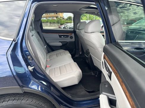 Used 2018 Honda CR-V Touring image 6