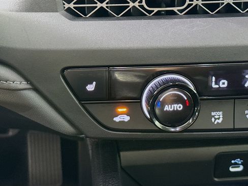 Certified 2025 Honda Accord SE image 22