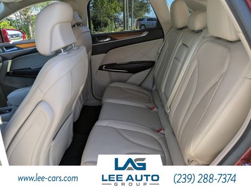 Used 2019 Lincoln MKC Select w/ Select Plus Package image 12