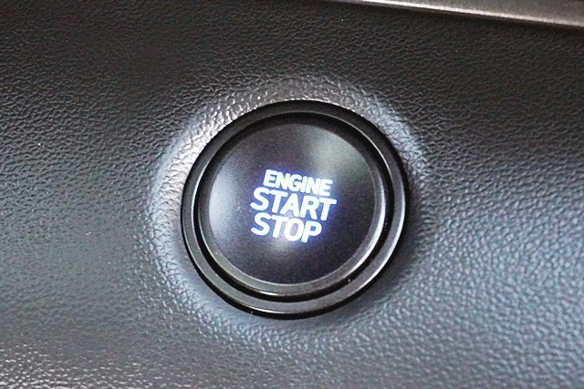 Certified 2025 Hyundai Elantra Sport FWD image 38