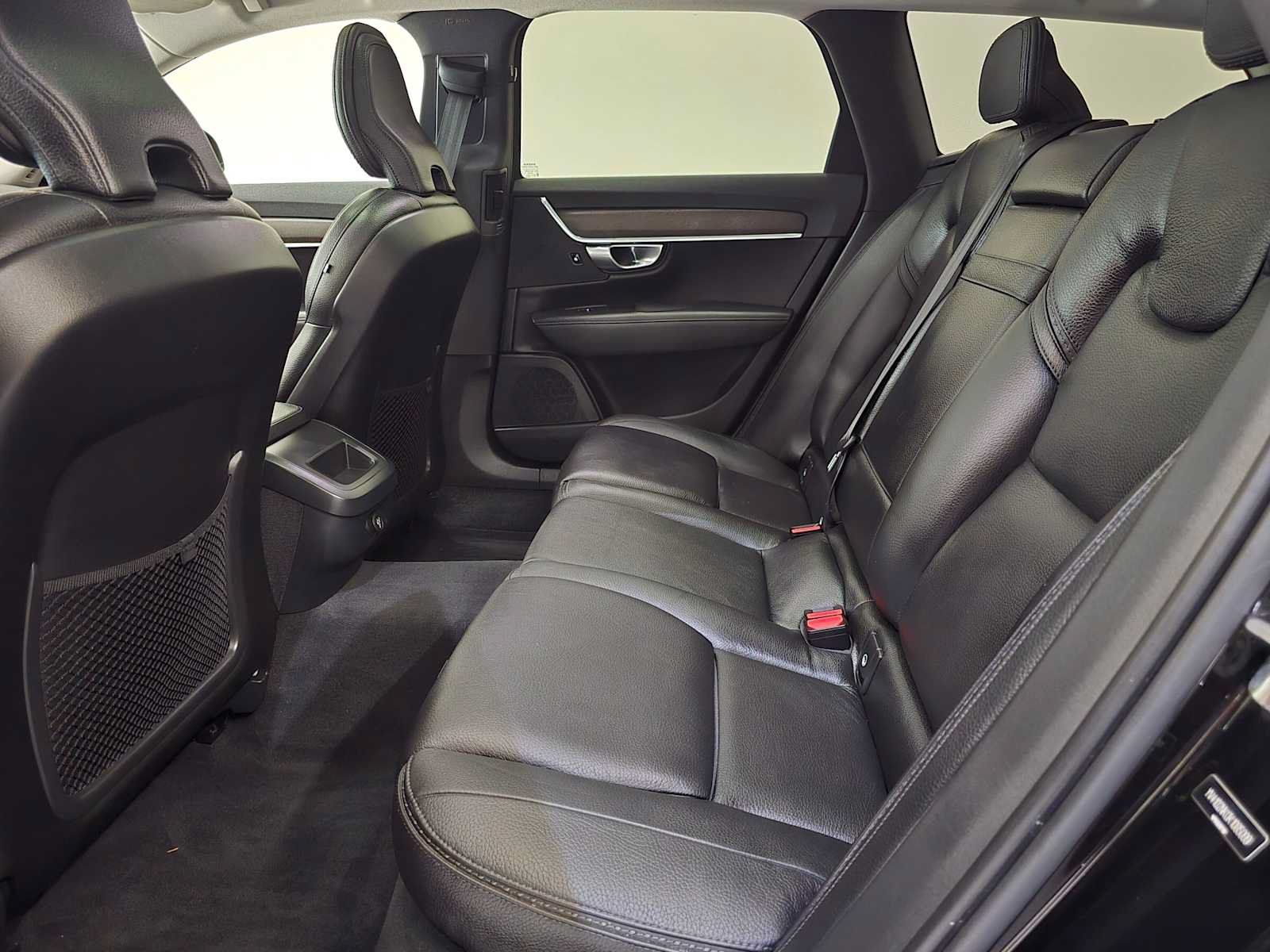 Used 2019 Volvo V90 T5 Cross Country AWD/4WD image 24