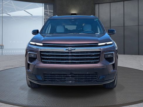 Used 2026 Chevrolet Traverse High Country image 9