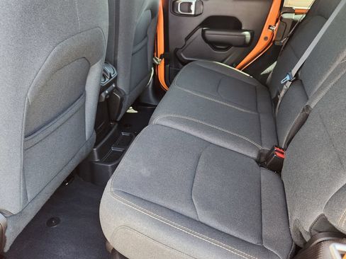 Used 2025 Jeep Wrangler Unlimited Sport S 4xe AWD/4WD image 9