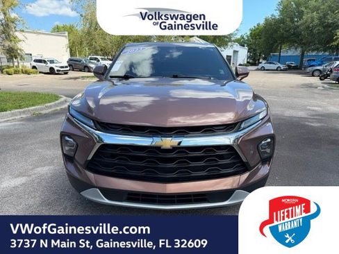 Used 2023 Chevrolet Blazer LT FWD image 2