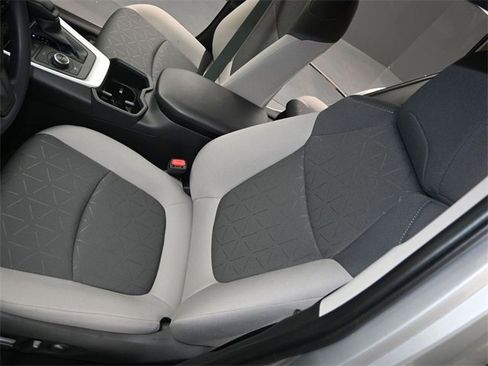 New 2025 Toyota RAV4 XLE image 9