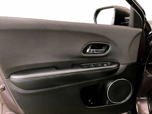 Used 2019 Honda HR-V EX image 22