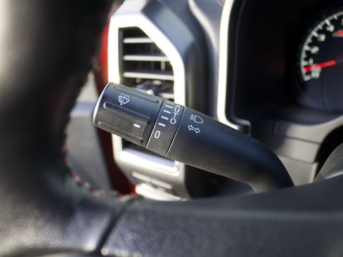 Used 2020 Ford F150 Lariat w/ Equipment Group 502A Luxury image 19