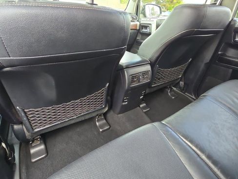 Used 2016 Toyota 4Runner Limited image 18