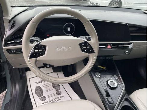Used 2023 Kia Niro Wind FWD image 5