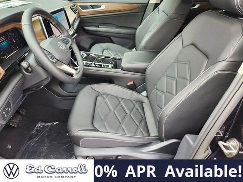 New 2026 Volkswagen Atlas SE image 3