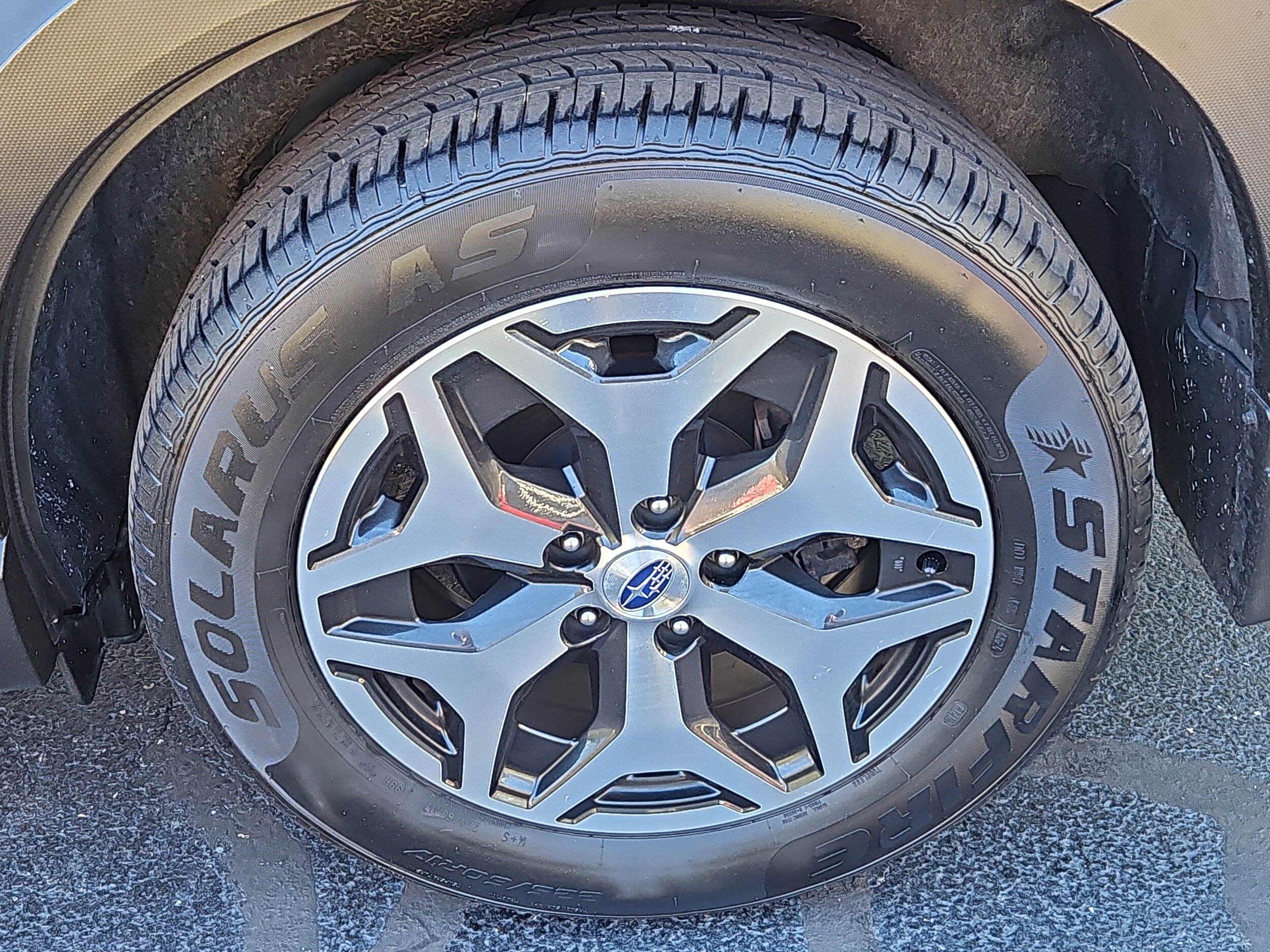Used 2021 Subaru Forester Premium AWD/4WD image 27