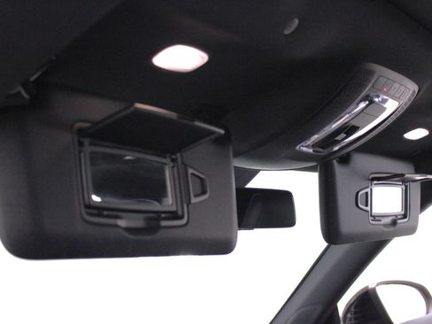 Used 2023 Mercedes-Benz CLA 250 4MATIC image 78