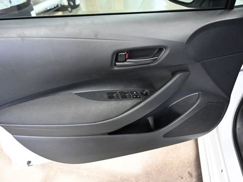 Used 2023 Toyota Corolla LE FWD image 22