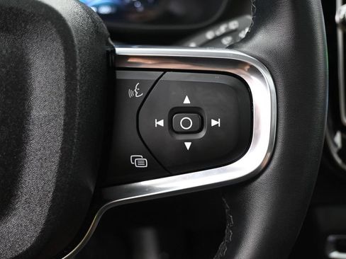Used 2026 Volvo XC40 B5 Plus AWD/4WD image 17