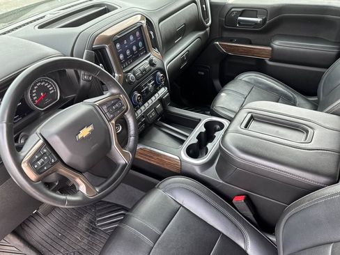 Used 2020 Chevrolet Silverado 2500 High Country w/ Z71 Off-Road Package AWD/4WD image 10