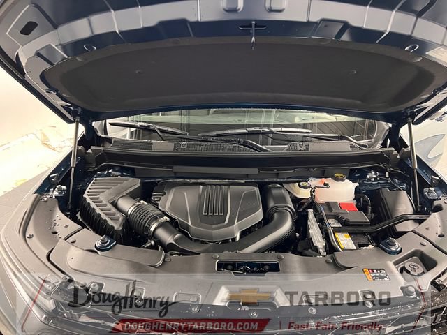 New 2027 Chevrolet Traverse RS w/ LPO, Floor Liner Package FWD image 26