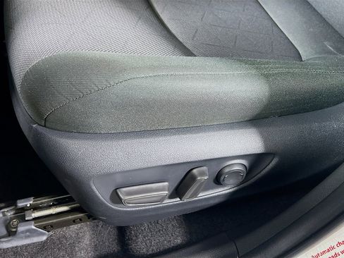 Certified 2025 Toyota RAV4 XLE image 18