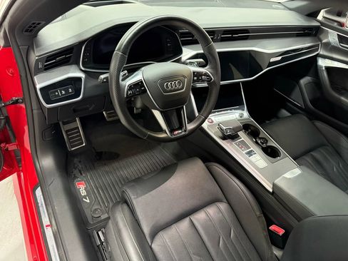 Used 2021 Audi RS 7 Prestige image 19