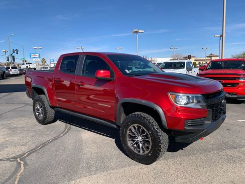 Used 2021 Chevrolet Colorado ZR2 image 3