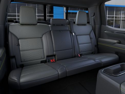 New 2026 Chevrolet Silverado 1500 ZR2 AWD/4WD image 17
