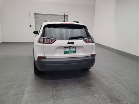 Used 2020 Jeep Cherokee Latitude Plus FWD image 6