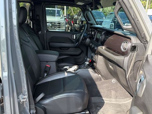 Used 2021 Jeep Wrangler Unlimited Sahara AWD/4WD image 13