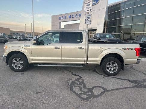 Used 2017 Ford F150 Lariat w/ Equipment Group 502A Luxury image 9