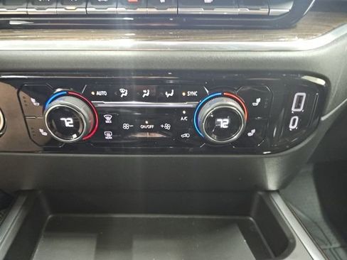 Used 2023 Chevrolet Silverado 1500 RST w/ Redline Edition AWD/4WD image 8