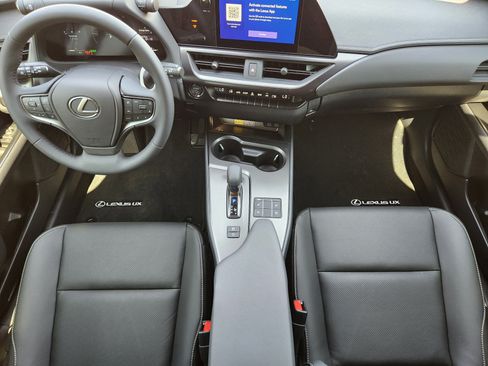 New 2026 Lexus UX 300h FWD image 16