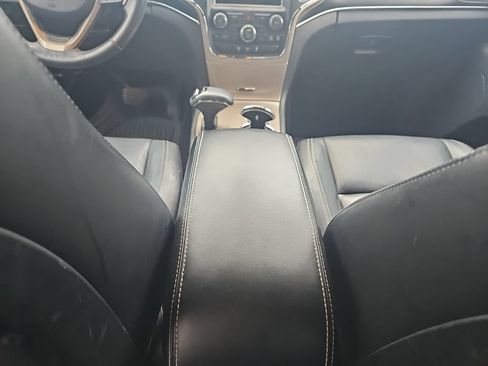 Used 2015 Jeep Grand Cherokee Limited RWD image 26