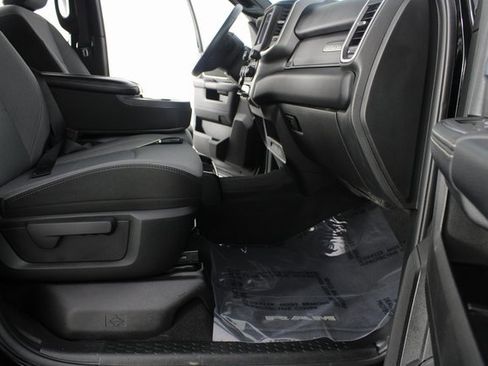 Used 2024 RAM 2500 Big Horn w/ Bed Utility Group image 19