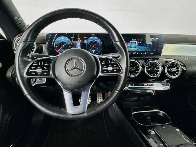 Used 2023 Mercedes-Benz CLA 250 4MATIC image 10