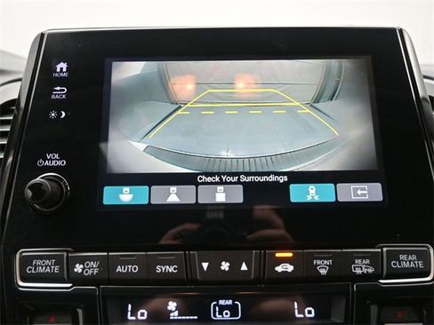 Used 2019 Honda Odyssey Elite image 3