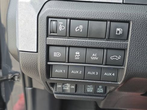 Used 2025 Toyota Tacoma 4x4 Double Cab Hybrid image 26