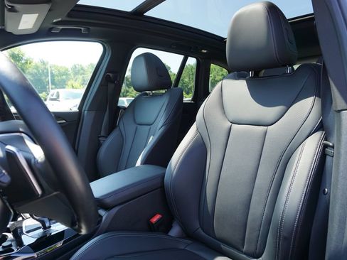 Used 2023 BMW X3 sDrive30i w/ Premium Package RWD image 11