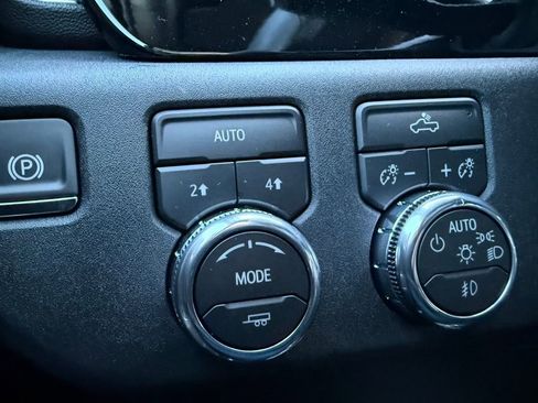 New 2026 GMC Sierra 1500 Elevation image 27