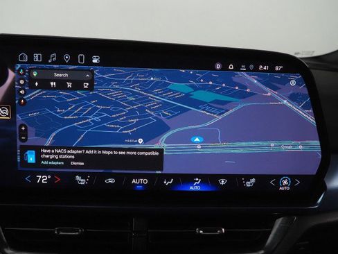 Used 2024 Chevrolet Equinox EV LT w/ LPO, Blackout Package image 26