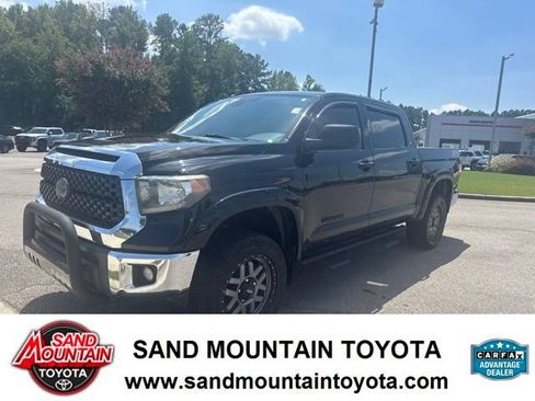 Used 2018 Toyota Tundra SR5 w/ SR5 Upgrade Package RWD image 6