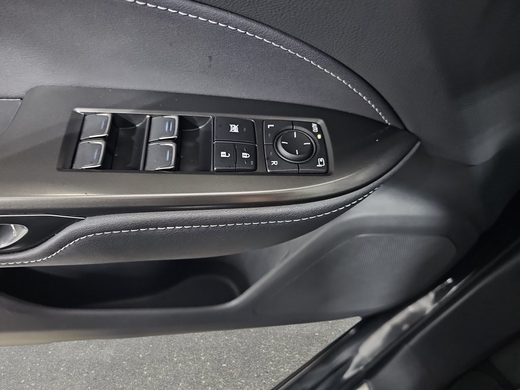 Used 2025 Lexus NX 250 FWD w/ Cold Area Package image 30