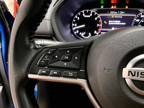 Used 2022 Nissan Sentra SV image 11