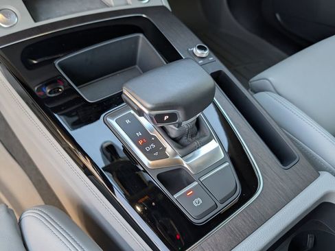 Used 2022 Audi Q5 2.0T Premium Plus image 22