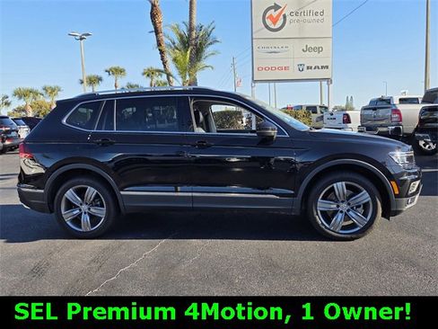 Used 2019 Volkswagen Tiguan SEL Premium w/ 3rd Row Seat Package image 8