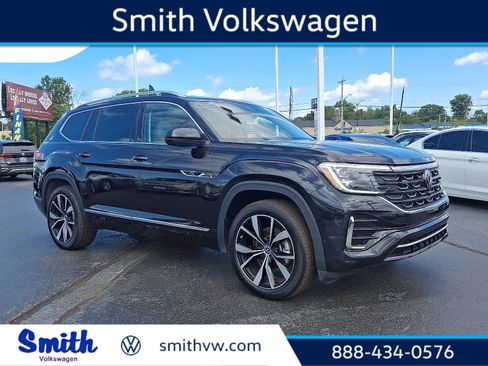 Certified 2025 Volkswagen Atlas SEL Premium R-Line image 1