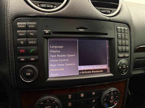 Used 2012 Mercedes-Benz GL 450 4MATIC image 18