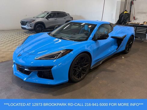 Used 2024 Chevrolet Corvette Z06 RWD image 1