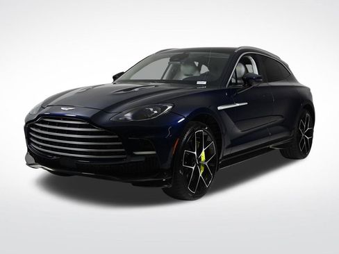New 2026 Aston Martin DBX 707 image 1
