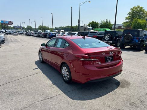 Used 2017 Hyundai Elantra SE w/ Cargo Package image 5
