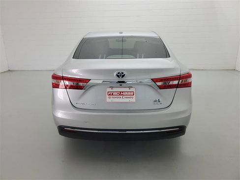 Used 2014 Toyota Avalon XLE Touring image 6