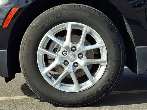 Certified 2024 Chevrolet Equinox LT image 8