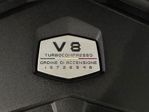 Used 2020 Lamborghini Urus image 21